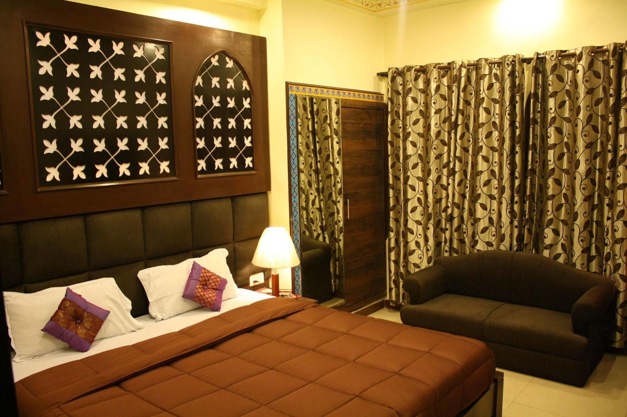 Hotel Shalimar Divisione di Divisione di Jaipur Esterno foto