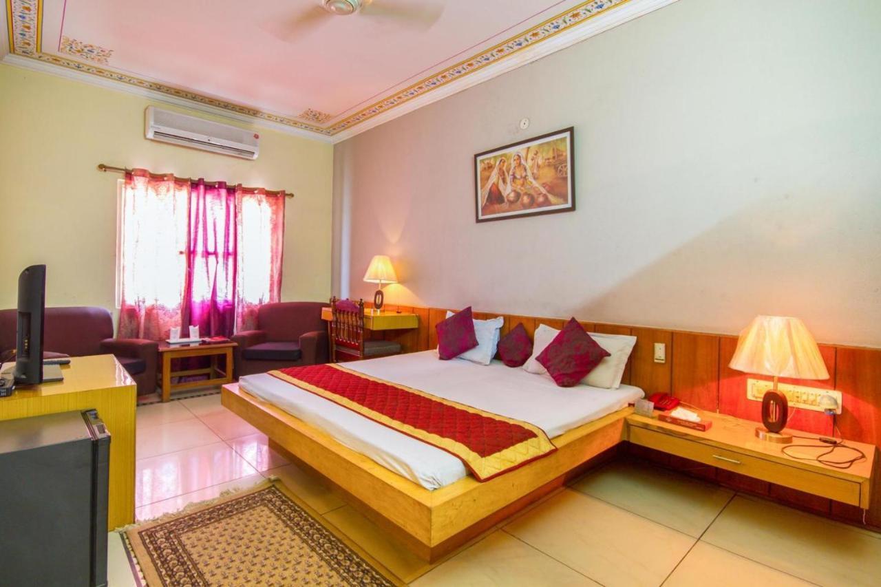 Hotel Shalimar Divisione di Divisione di Jaipur Esterno foto