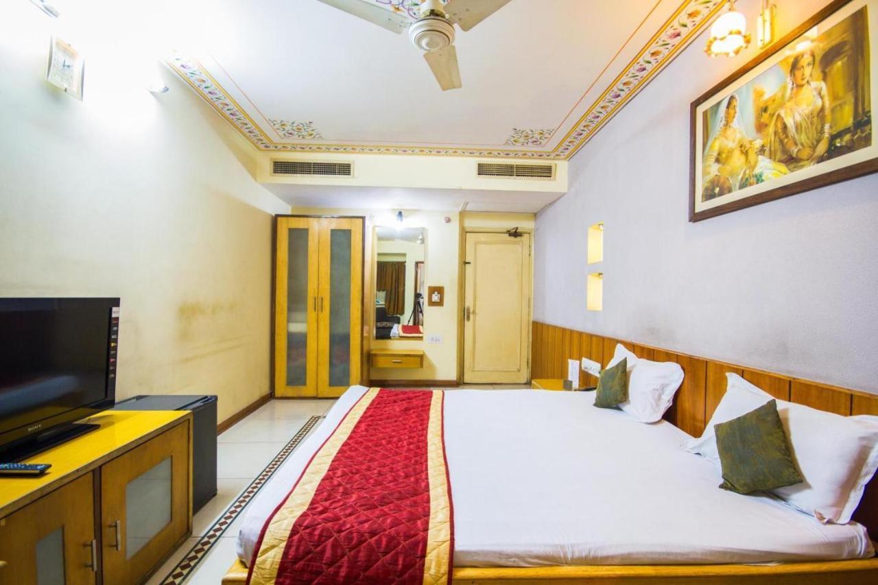 Hotel Shalimar Divisione di Divisione di Jaipur Esterno foto