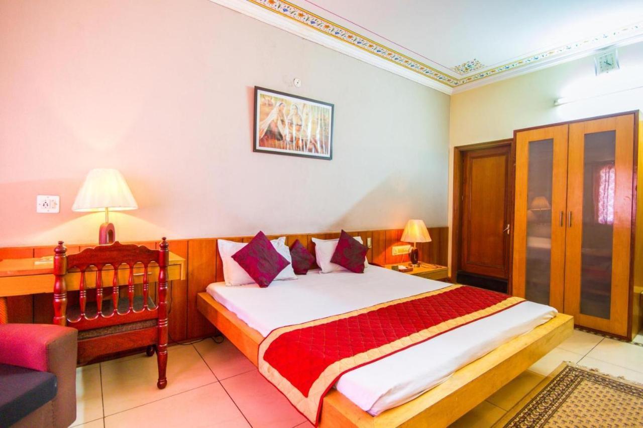 Hotel Shalimar Divisione di Divisione di Jaipur Esterno foto